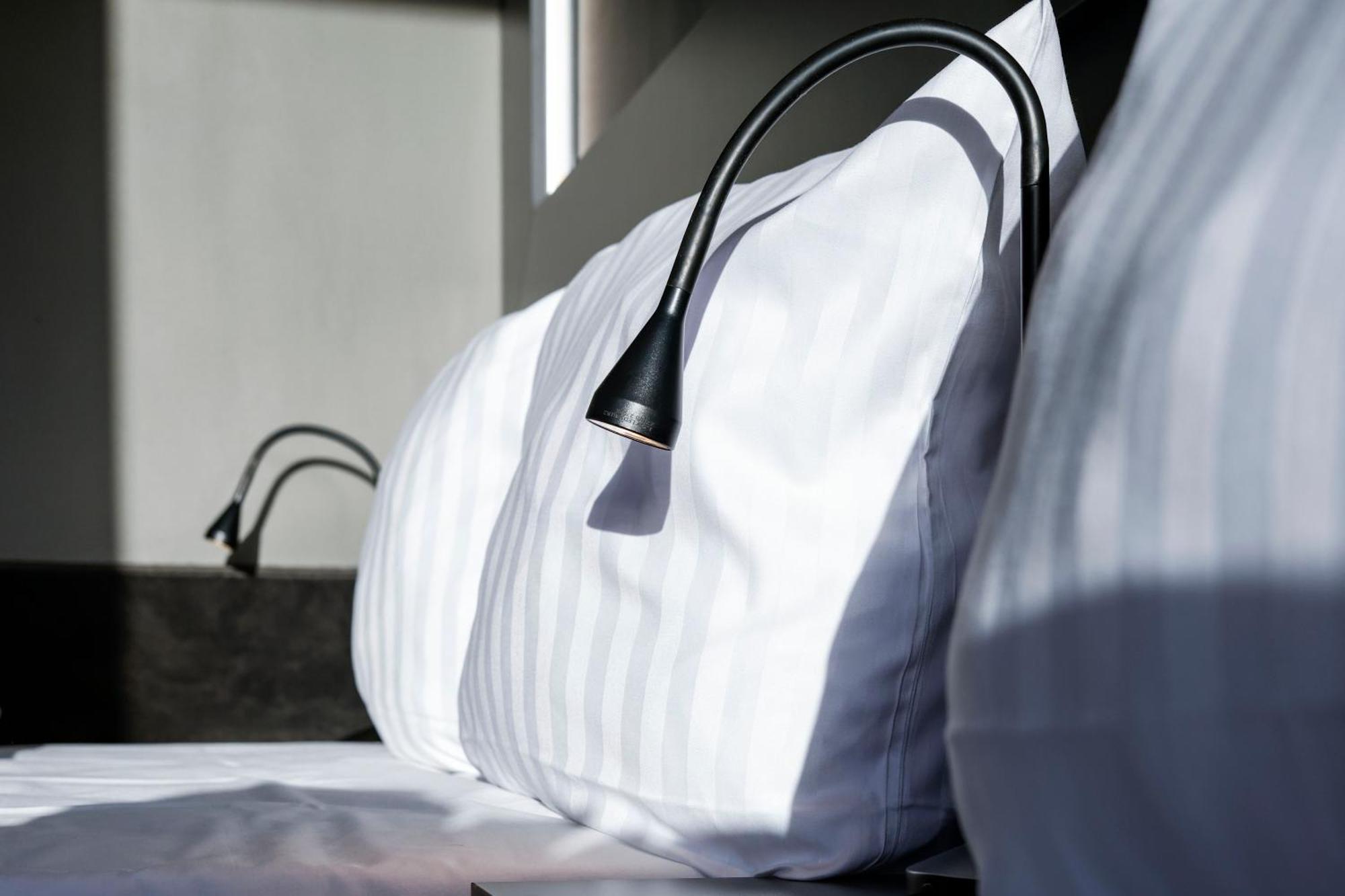 Sleephotels Cosmos ハンブルク エクステリア 写真