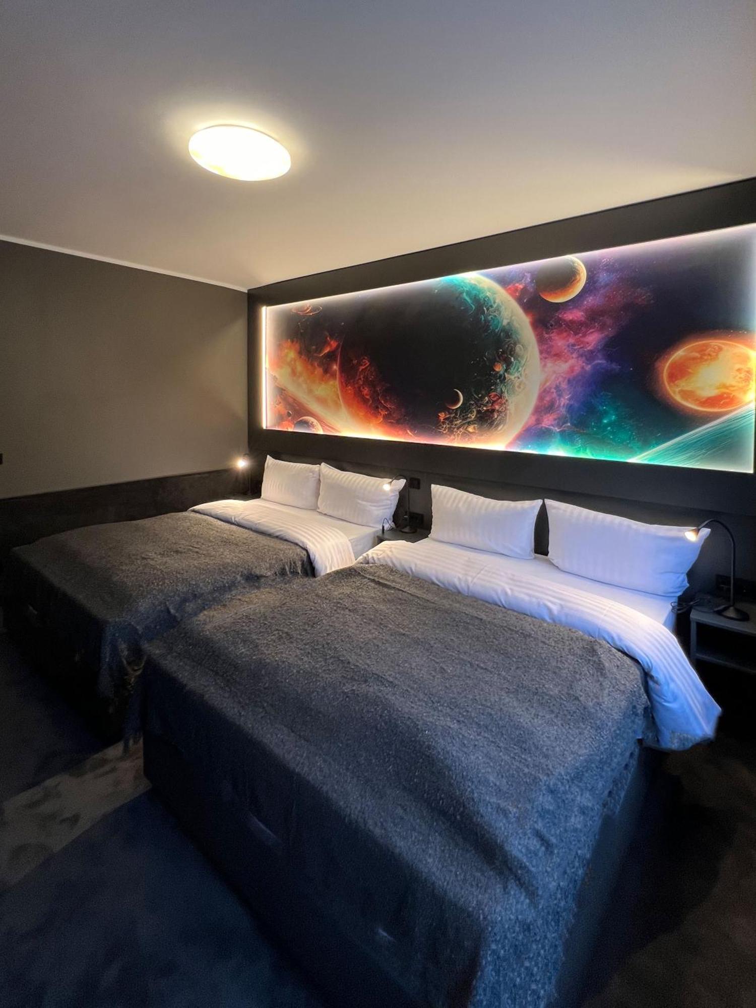 Sleephotels Cosmos ハンブルク エクステリア 写真
